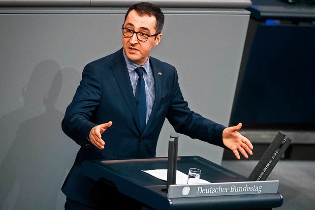 Cem zdemir bei seiner Rede am Donnerstag im Bundestag  | Foto: dpa