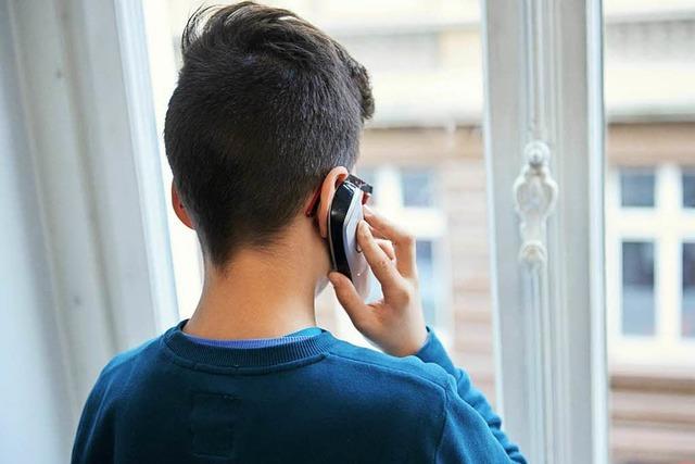 Wie das Jugendtelefon Kindern und Jugendlichen helfen will
