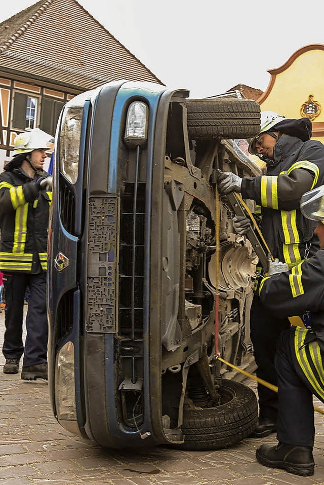 Bei jeder Drive spektakulr: Die Aktio...heimer Feuerwehr auf dem Marienplatz.   | Foto: ARCHIVFOTO DECOUX-KONE