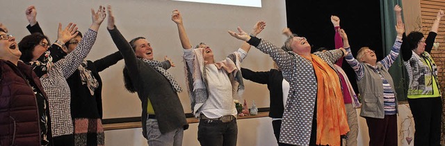 Keineswegs lcherlich: Lachen befreit ...Seltenbachhalle in Hartheim-Feldkirch.  | Foto: Otmar Faller