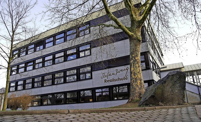 Die Endinger Stefan-Zweig-Realschule w...en Anforderungen in Schule und Beruf.   | Foto: Archivfoto: Martin Wendel