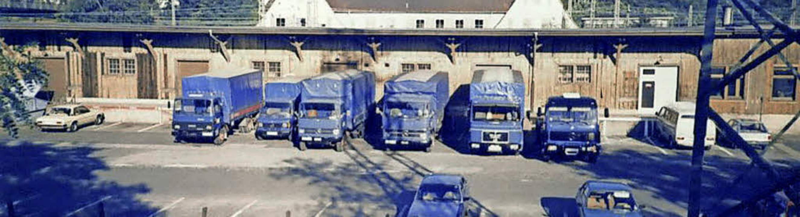 Als offizielles Rollfuhrunternehmen de... frheren Weiler Gterbahnhof ankamen.  | Foto: Reinhold Utke