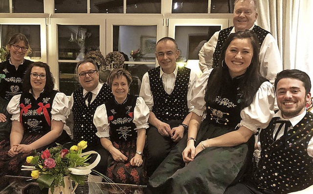 Die Verantwortlichen des Musikvereins ...rin Elena Kaiser (rechts) untersttzt.  | Foto: Verein