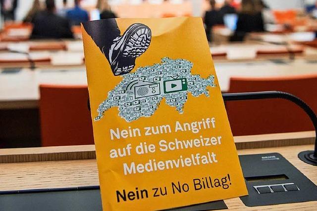 Schweizer stimmen gegen Abschaffung der Rundfunkgebühren – aber Reformdruck bleibt