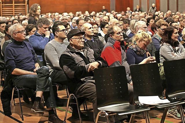 Kandidatenrunde vor vollbesetzter Halle