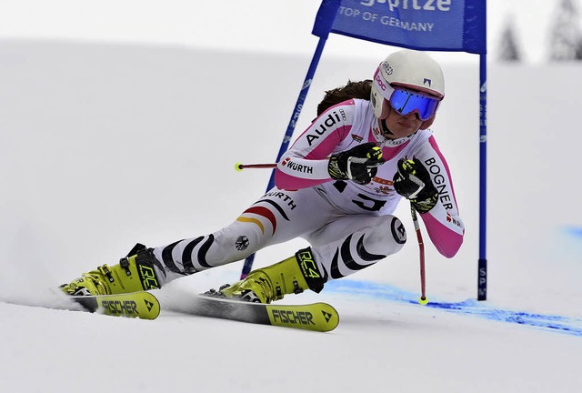 Leah Bhler raste im Super-G auf der l...arpiste in Garmisch zum Schlertitel.   | Foto: Paul-Foto