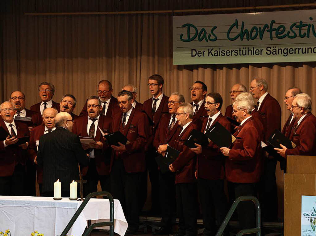 Chorfestival in Bahlingen: Der MGV 1864 Leiselheim beim kumenischen Gottesdienst