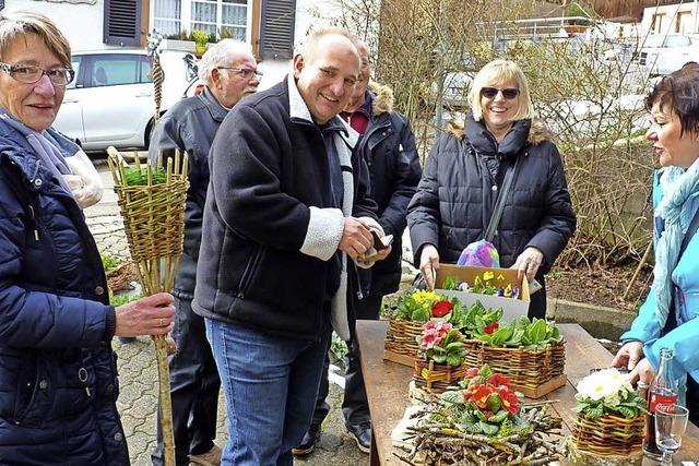 Bunt dekorierte Frhlingsboten