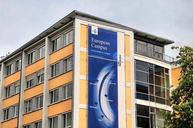 Blick in die Zukunft: Die Uni Freiburg wirbt bereits fr den European Campus.  | Foto: Steve Przybilla
