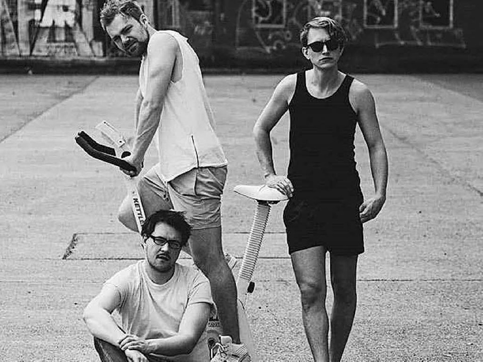 Die Berliner Techno-Band Komfortrausch ist am Freitag im White Rabbit zu Gast.  | Foto: Promo