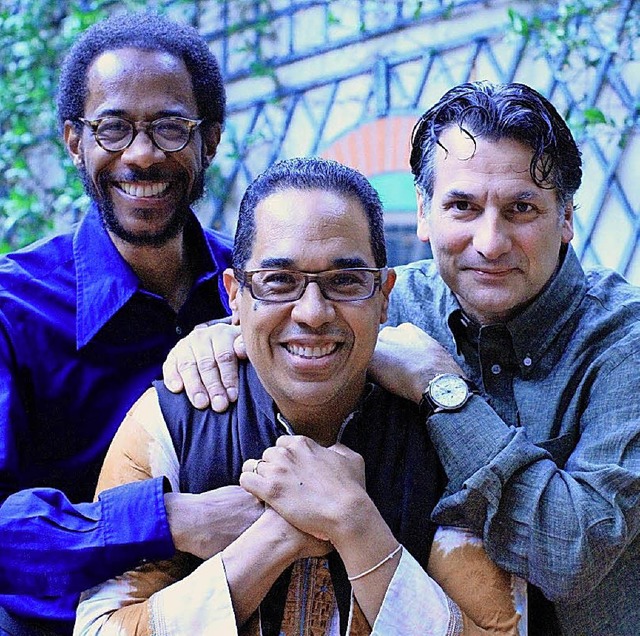 Trio aus New York: Brian Blade, Danilo...aben einst mit Wayne Shorter gespielt.  | Foto: PR(2),P. Wozny