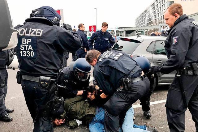 Tumulte bei Kurden-Demos am Dsseldorfer Flughafen