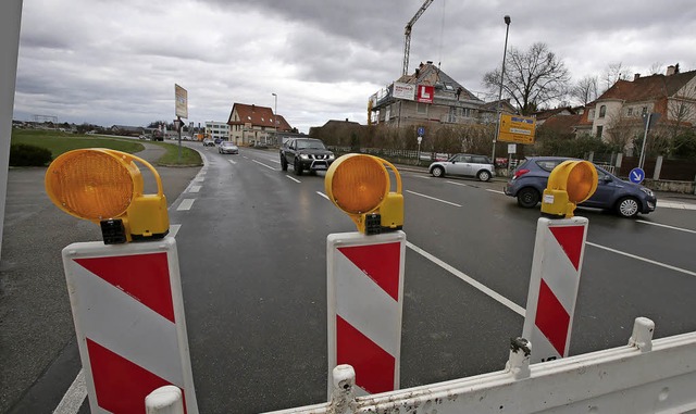 Auf 250 Metern bleibt die B3 bis einschlielich dem 29. Mrz gesperrt.   | Foto: Christoph Breithaupt