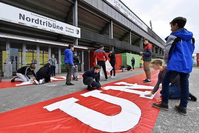 SC-Jugendclub bereitet Choreografie als Zeichen gegen Diskriminierung vor