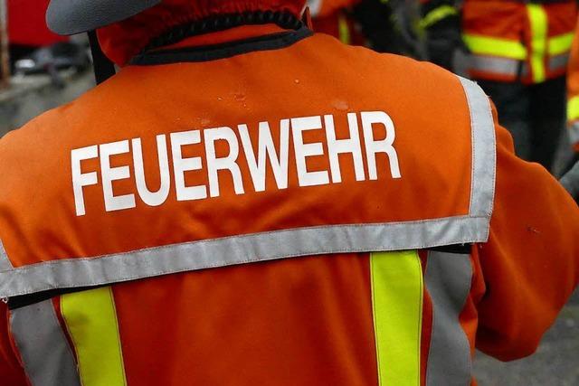 Auto fngt in Rheinfelden Feuer