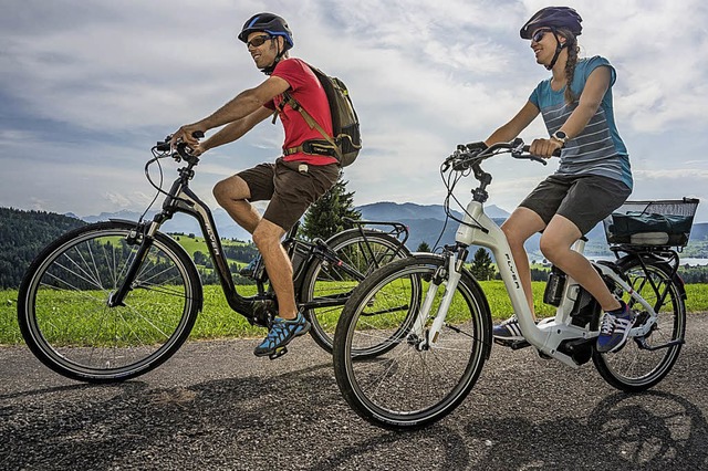 Unbeschwert geht es mit dem E-Bike voran &#8211; solange der Akku fit ist.   | Foto: biketec/www.pd-f.de