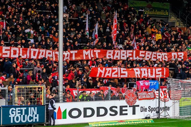 Die Aktion von SC-Anhngern beim Heimspiel gegen Leverkusen.  | Foto: nordtribuene.org