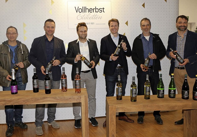 Neuer Auftritt fr Endinger Weine der ...nd Verkaufsleiter Wolfgang Riesterer.   | Foto: Helmut Hassler