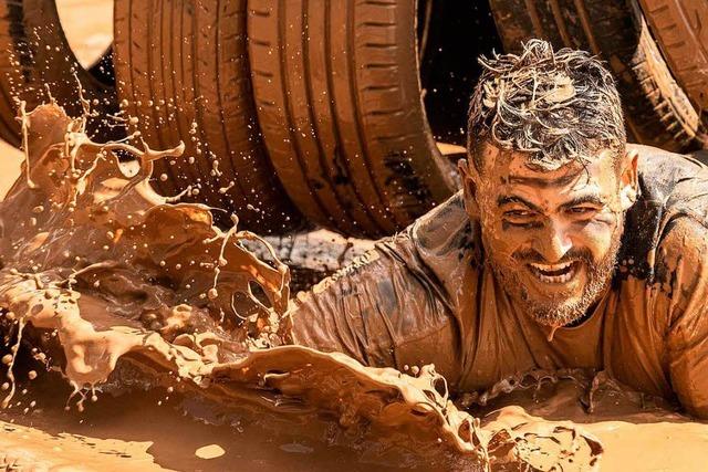 Fotos: Wettrennen durch Schlamm in Tel Aviv