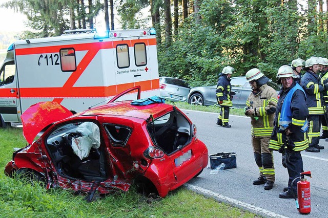 Der Verursacher dieses tdlichen Verkehrsunfalls machte sich auf und davon.   | Foto: dpa