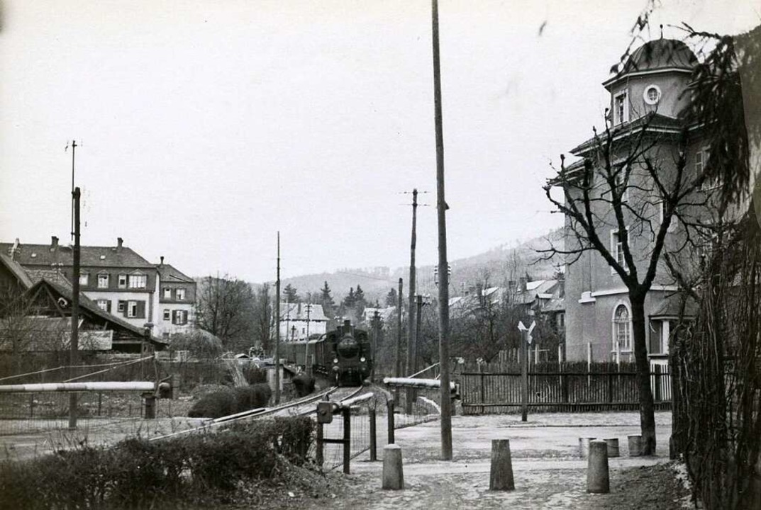 Bis in die 1930er Jahre fuhr die Höllentalbahn mitten durch die Wiehre.   | Foto: Stadtarchiv