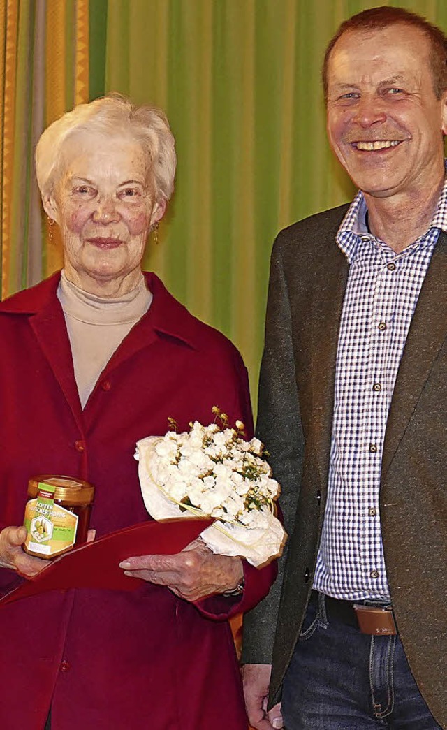 Seit 40 Jahren ist Margret Bauer dem B...en Martin Schwenninger ausgezeichnet.   | Foto: Juliane Khnemund