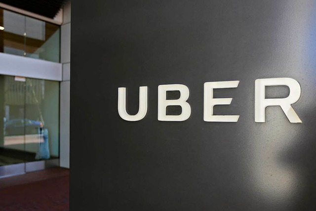 Uber entwickelt eigene Systeme fr autonom fahrende Autos.  | Foto: dpa