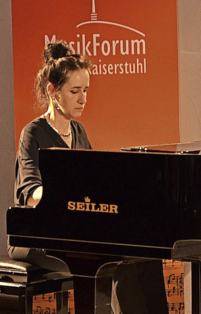 Pianistin Cordula Heiland spielte am F...erstuhl&#8220; im Endinger Brgersaal.  | Foto: Privat