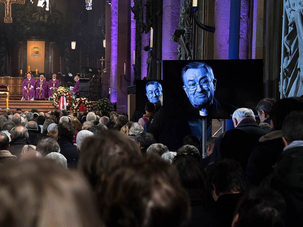 Mit einem Requiem im Mainzer Dom wird der frhere Mainzer Bischof Kardinal Karl Lehmann feierlich verabschiedet.