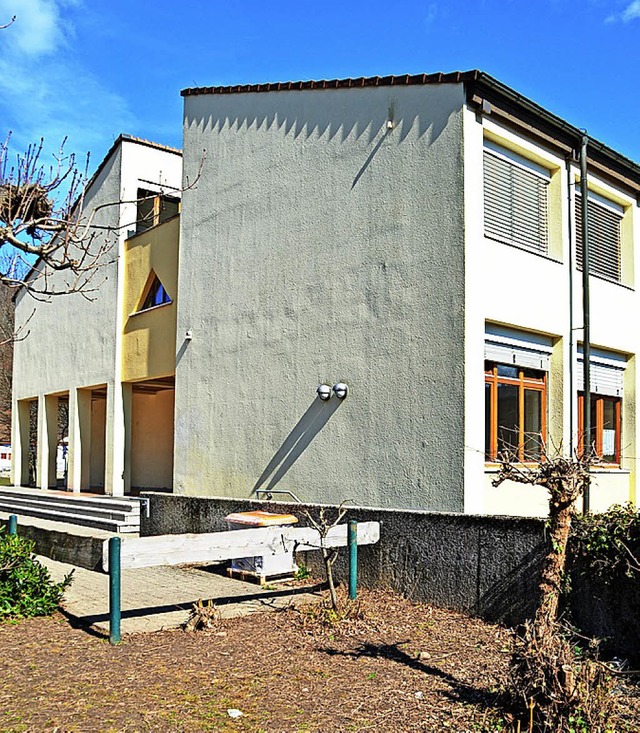 In die ehemalige Hauptschule in Hausen...hheilschule des Landkreises einziehen.  | Foto: Edgar Steinfelder