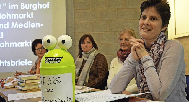 Franziska Kufner stellte dem Freundesk...hlucker&#8220; der AG Bibliothek vor.   | Foto: Barbara Ruda