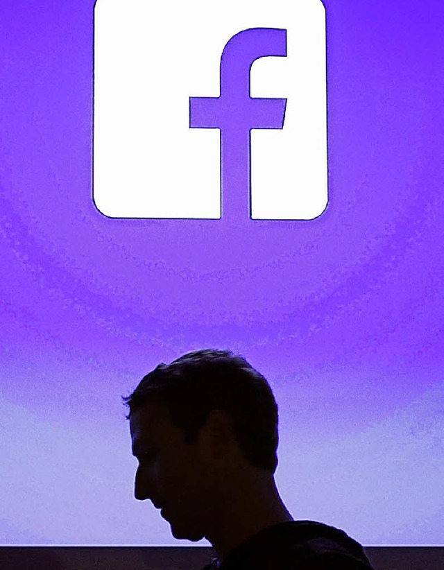 Facebook-Chef Mark Zuckerberg hat sich erst am Mittwoch zum Skandal  geuert.   | Foto: dpa