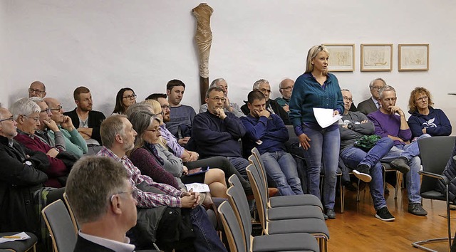 So viele Besucher wie selten bei einer...Privilegien fr den Teilort frchtete.  | Foto: Hans-Peter Mller