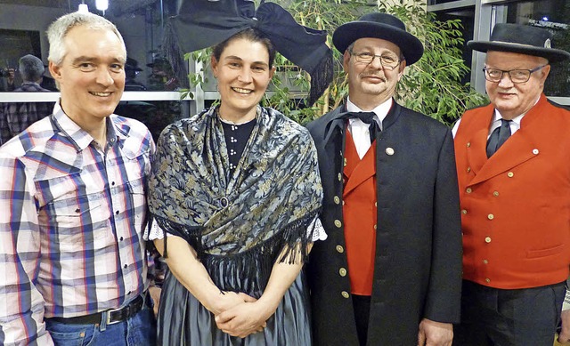 Zur neuen Spitze des Heimatvereins Mar... Ritter und Josef Hgele (von links).   | Foto: Claudia Bachmann-Goronzy