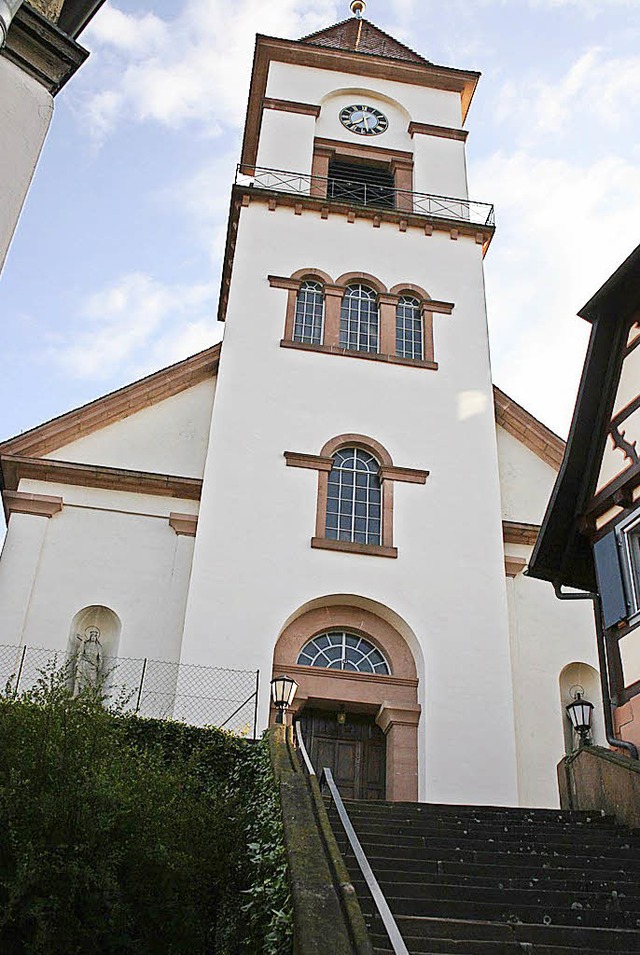 50000 Euro kostet die Treppe an der  Kirche Heilig Kreuz.   | Foto: Theo Weber
