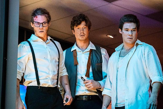 Drei Freunde mssen bei einer Geiselna...Over, Man!&#8221; ist neu auf Netflix.  | Foto: Netflix