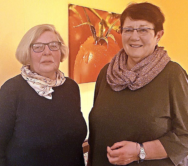 Friedhilde Kirchherr (links) und Dagma...waldverein-Ortsgruppe Feldberg aktiv.   | Foto: Tina Httich