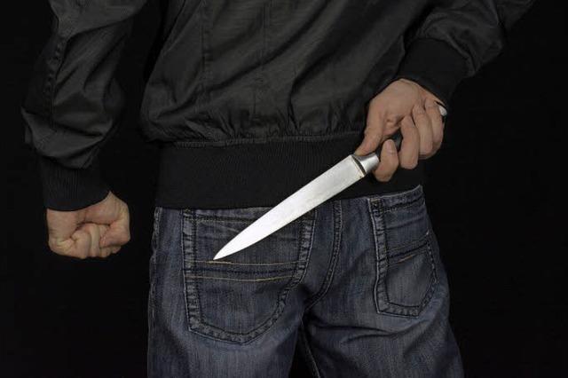 Messerangriffe in mehreren Städten