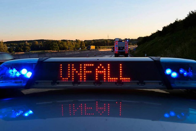 Eine Fahranfngerin ist zwischen Wehr und Schopfheim verunfallt (Symbolbild).  | Foto: dpa