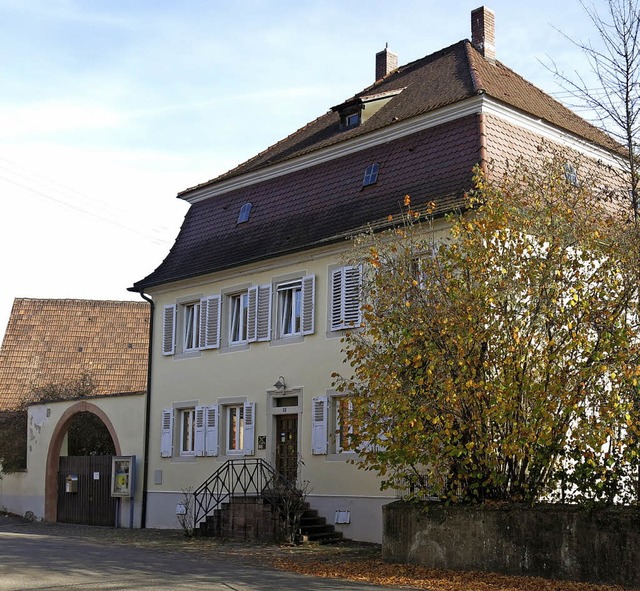 Es gibt einen Interessenten fr das Mundinger Pfarrhaus.   | Foto: Georg Voss