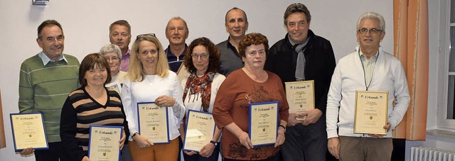 Zahlreiche Mitglieder des ASV Niederri...nd 50 Jahre Mitgliedschaft berreicht.  | Foto: Cecile Buchholz