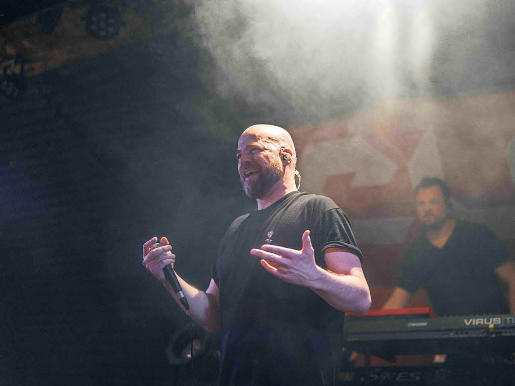 Rapper Curse tritt im Jazzhaus in Freiburg auf.