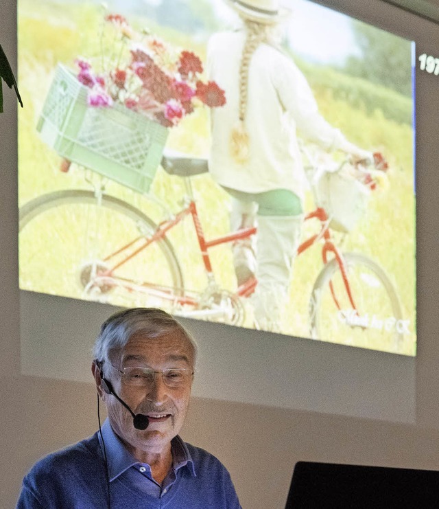 Klaus Person hatte einen humorvollen Abend  vorbereitet.   | Foto: Zahn