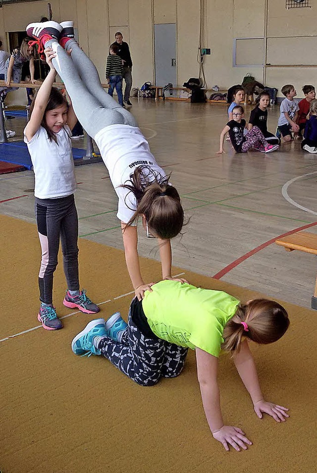 Eine Turnbung bei der Kinder-Olympiade   | Foto: Privat