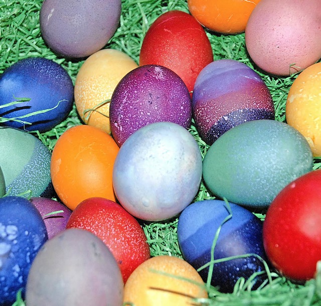 Viele bunte Eier knnen Kinder im Emilienpark finden  | Foto: Symbolbild: Stabla