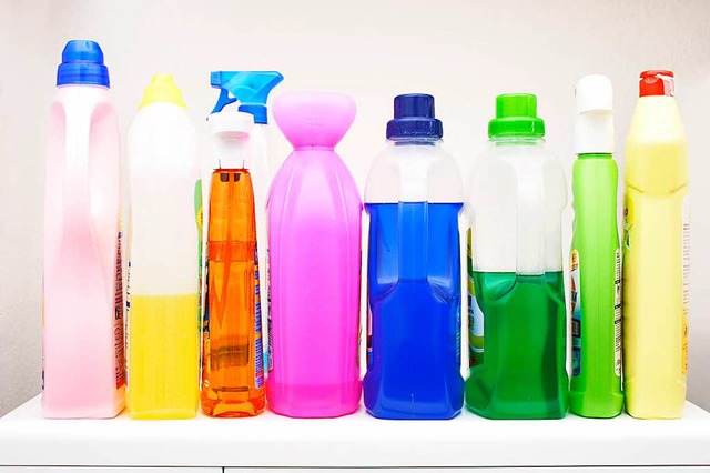 Polyvinylpyrrolidon: In Waschmitteln i...mbranen, Augentropfen oder Haarsprays.  | Foto: fotolia.com/fredredhat