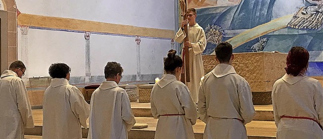 Die katholische Gemeinde Rickenbach fe...idensweg Jesu mit einer Kreuzanbetung.  | Foto: Jessica Lichetzki