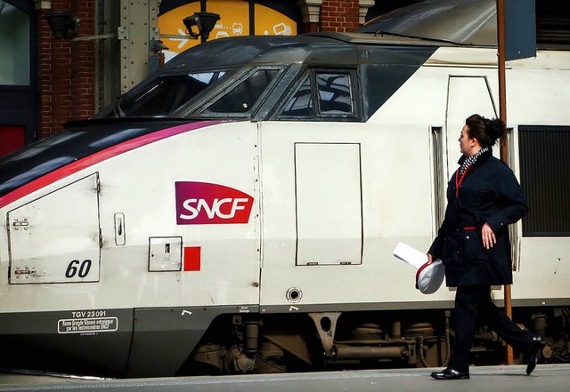 Auf Hochgeschwindigkeitsverbindungen m...TGV werden vom Streik betroffen sein.   | Foto: AFP