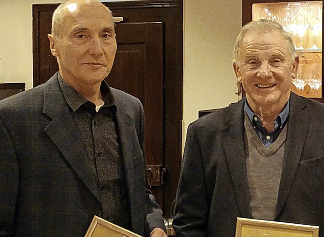 Neue Ehrenmitglieder sind Hans Jauch und Willi Krumm.  | Foto: Verein