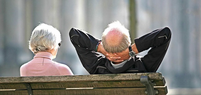 Senioren sollten sich im Alter mglich...s kommt einiges an Arbeit auf sie zu.   | Foto: S. Scheuer/dpa